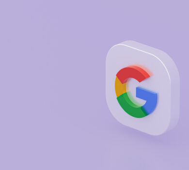 3D vykresľovanie loga aplikácie Google na fialovom pozadí